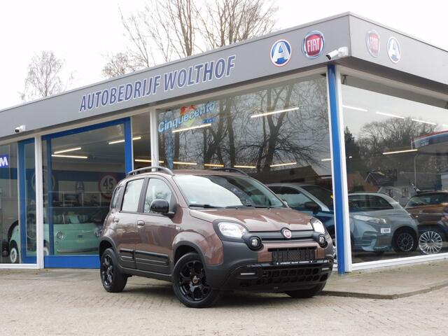 Fiat PANDA 1.2 cross Trussardi zeldzaam !
