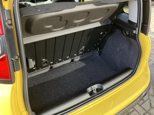 Fiat PANDA 1.0 Hybrid Pandina | VOORRAAD | Digitale cockpit | Parkeersensoren | Apple Carplay | Android Auto | Cruise Control