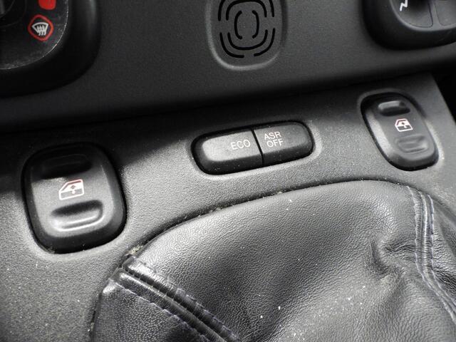 Fiat PANDA 0.9 TwinAir Lounge AIRCO!