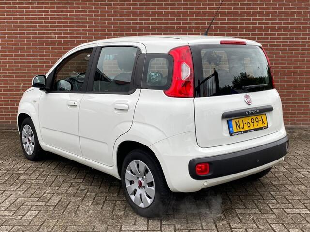 Fiat PANDA 0.9 TWINAIR LOUNGE AUTOMAAT ROLSTOELAUTO PDC AIRCO BLUETOOTH