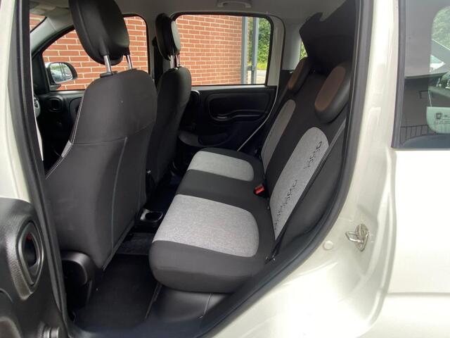 Fiat PANDA 0.9 TWINAIR LOUNGE AUTOMAAT ROLSTOELAUTO PDC AIRCO BLUETOOTH