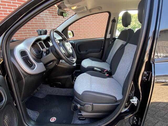 Fiat PANDA 0.9 TWINAIR 80PK LOUNGE AUTOMAAT AIRCO TREKHAAK PDC