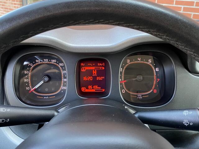 Fiat PANDA 0.9 TWINAIR 80PK LOUNGE AUTOMAAT AIRCO TREKHAAK PDC