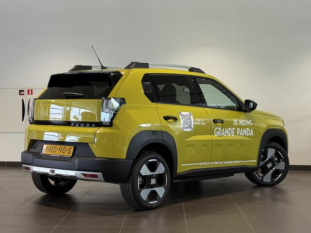 Fiat PANDA Grande La Prima 11 kW 44 kWh | VERW. VOORRUIT | VERW. VOORSTOELEN | STUURVERWARMING | NAVI | CAMERA