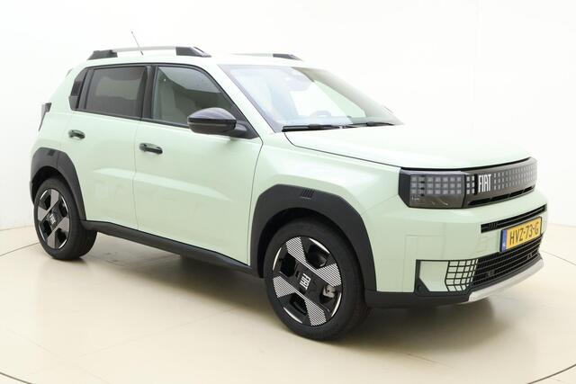 Fiat PANDA Grande 1.2 Hybrid La Prima | Navigatie | Climate control | Camera | Dakrails | Lichtmetalen velgen | Extra getint glas | Nieuw model | Hoge instap