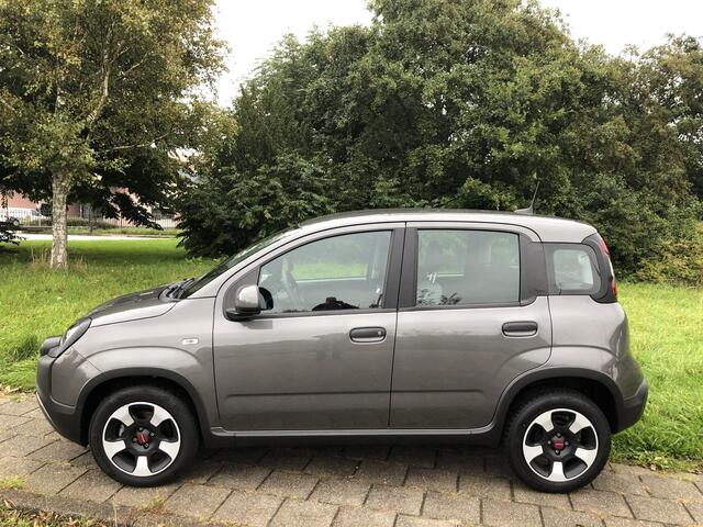 Fiat PANDA 1.0 Hybrid City Cross CLIMATE|APPLE/ANDROID|DAB|BLUETOOTH