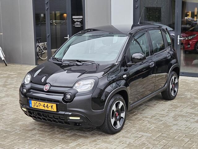 Fiat PANDA 1.0 Hybrid City Cross Hoge instap