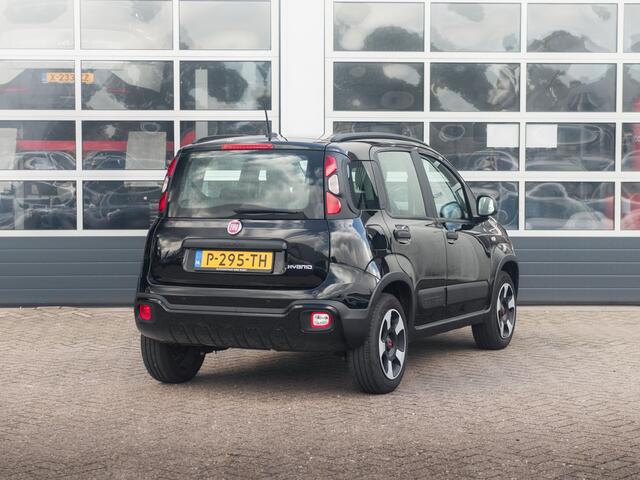 Fiat PANDA Hybrid City Cross | Clima | Dakrails | Mistlampen | 5-Zits | Unieke KM Stand