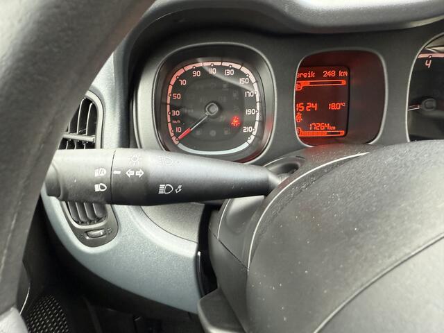 Fiat PANDA Cross 1.0 Hybrid | 5 zits | Groen |