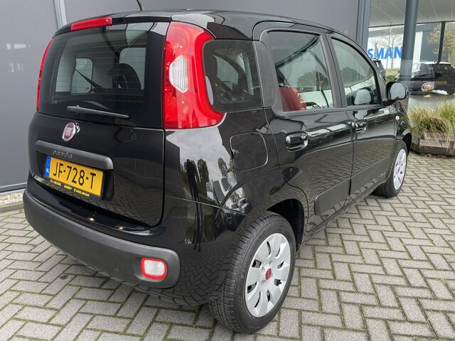 Fiat PANDA 1.2 Lounge 4 cil. Airco - E ramen voor - Radio/cd/mp3 - Centrale deurvergrendeling met AB -
