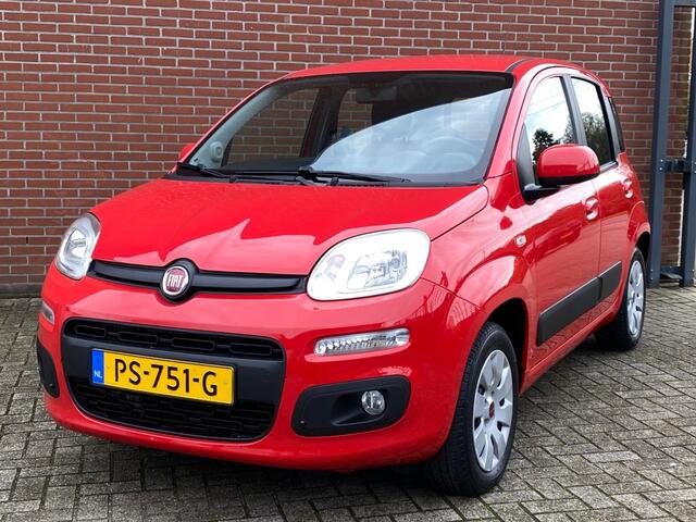 Fiat PANDA 0.9 TWINAIR LOUNGE AIRCO BLUETOOTH TREKHAAK