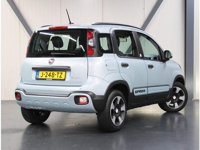 Fiat PANDA 1.0 Hybrid Launch Edition | Armsteun | DAB Radio | Parkeersensoren | Lederen Stuurwiel | Climate Control | Isofix | Goed Onderhouden! |