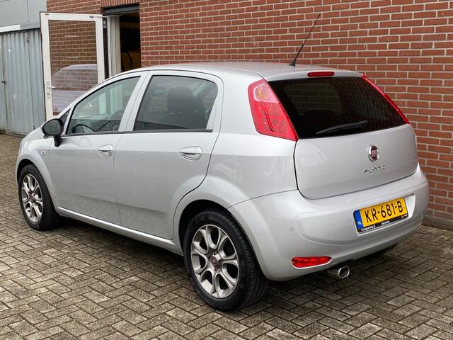 Fiat PUNTO 0.9 TWINAIR LOUNGE 102 PK CLIMA CRUISE PDC LMV