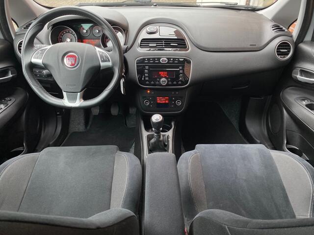 Fiat PUNTO 0.9 TWINAIR LOUNGE 102 PK CLIMA CRUISE PDC LMV