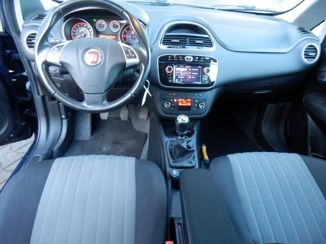 Fiat PUNTO 100 pk. Sempre 5 drs. I Trekhaak I Aut. airco I Nav. I