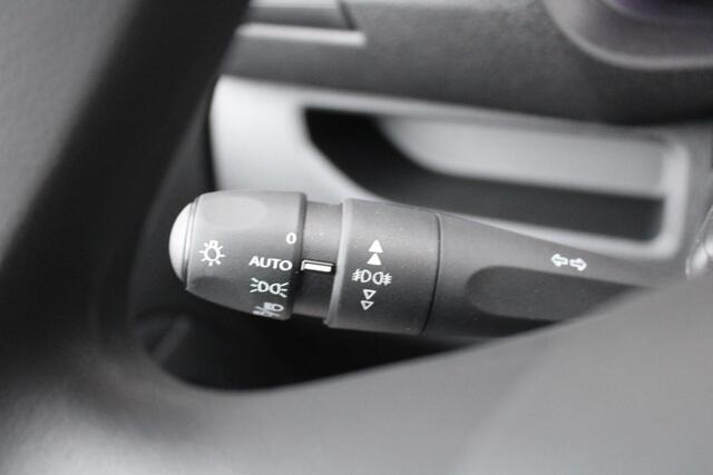 Fiat SCUDO 2.0 MultiJet L3H1 | Airco | Trekhaak | Navi | Camera | Cruise | Betreft een nieuwe bus | Volledig betimmerd |