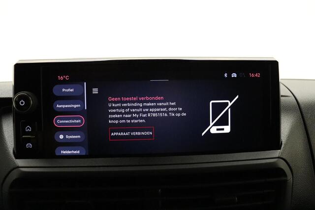 Fiat SCUDO 2.0 Diesel 145 S&S L2 | NIEUW | Trekhaak | Navigatie | Comfort tussenwand | Houtenafwerking laadruimte | Parkeersensoren | 3-zitplaatsen