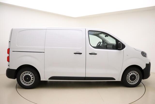 Fiat SCUDO 2.0 Diesel 145 S&S L2 | NIEUW | Trekhaak | Navigatie | Comfort tussenwand | Houtenafwerking laadruimte | Parkeersensoren | 3-zitplaatsen