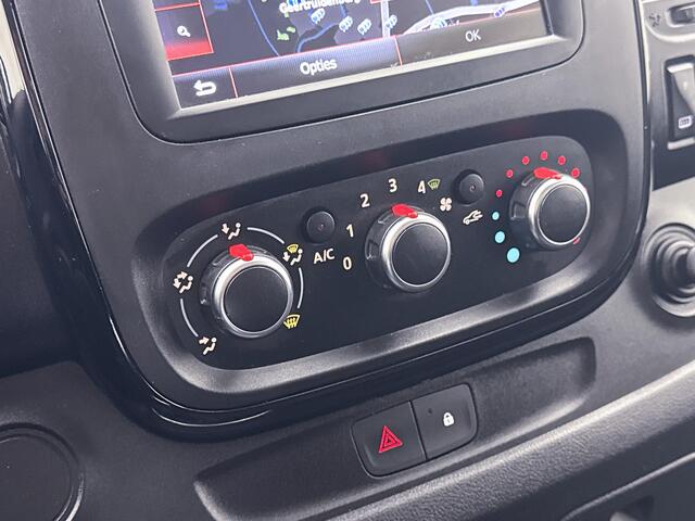 Fiat TALENTO 2.0 MultiJet L2H1 SX 170 PK Automaat Trekhaak Navigatie Achteruitrijcamera Inrichting Cruise Control