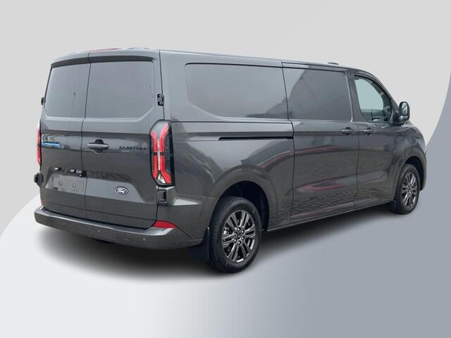 Ford E-Transit Cust. 320 L2H1 Limited 65 kWh 218pk | VOORRAAD | Inklapbare trekhaak | 17 inch lichtmetalen velgen (Carbonised Grey) | Driver Assistent Pack Premium | AGM accu | 3-fase laadkabel mode 3 32A, 10 meter | Centrale dubbele vergrendeling | Vehicle Integration