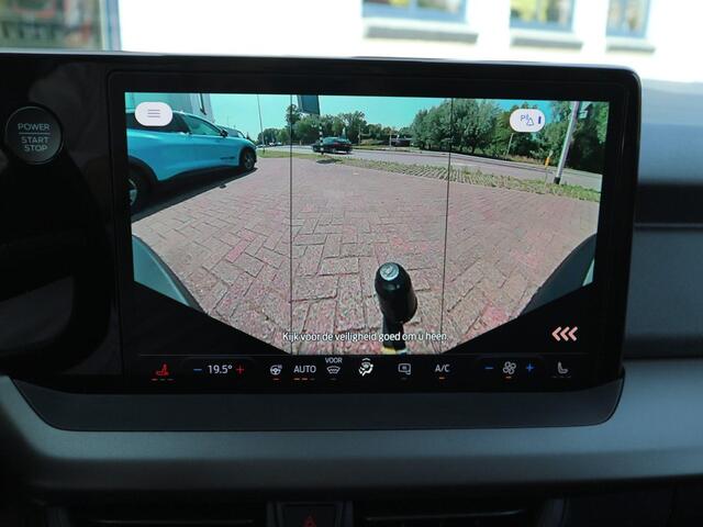 Ford E-Transit Cour. Limited 44 kWh * TREKHAAK * NAVI * WINTERPACK *