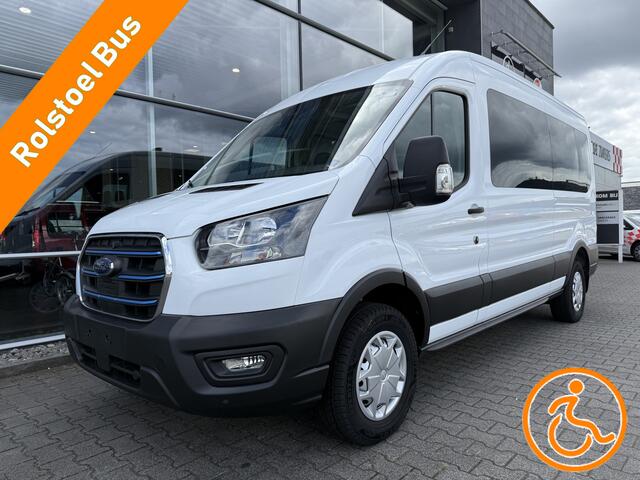 Ford E-Transit Rolstoelbus / Personenbus 350 L2H2 Trend 68 kWh (Zo goed als nieuwe en volledig elektrische Rolstoelbus!)