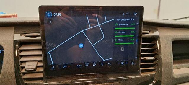 Ford E-Transit 350 L3H2 Trend 68 kWh 184pk | Zuid | Post NL Subco uitvoering | Power onboard | SYNC 4 Navigatie