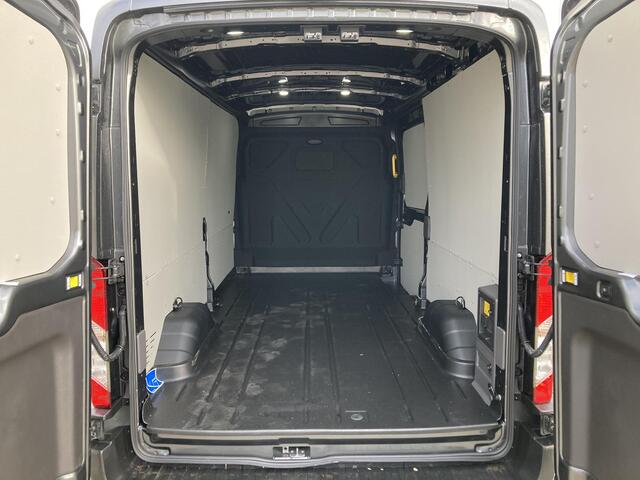 Ford E-Transit 350 L3H2 Trend 68 kWh 317 KM Trend 3500 GVW | Van ¤ 68989, Voor 42995,- EX/EX | Navigatie | Camera 360 Graden | Direct Leverbaar |