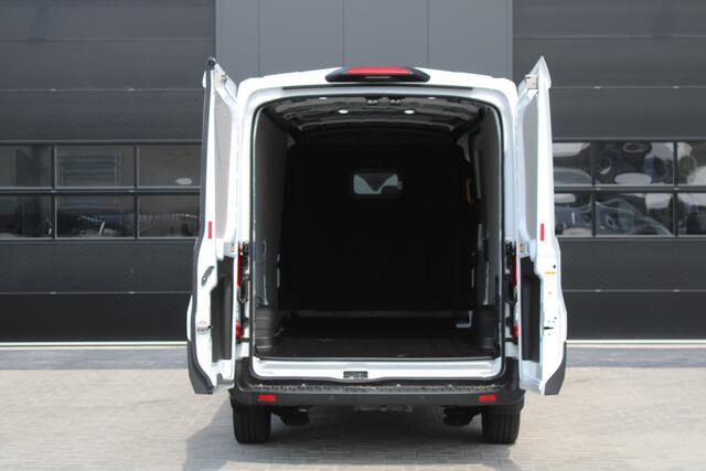 Ford E-Transit 350 L3H2 Trend 68 kWh Vol Elektrisch - 360 Camera - Pro Power Onboard - Dodehoek Assistent - Rijklaar