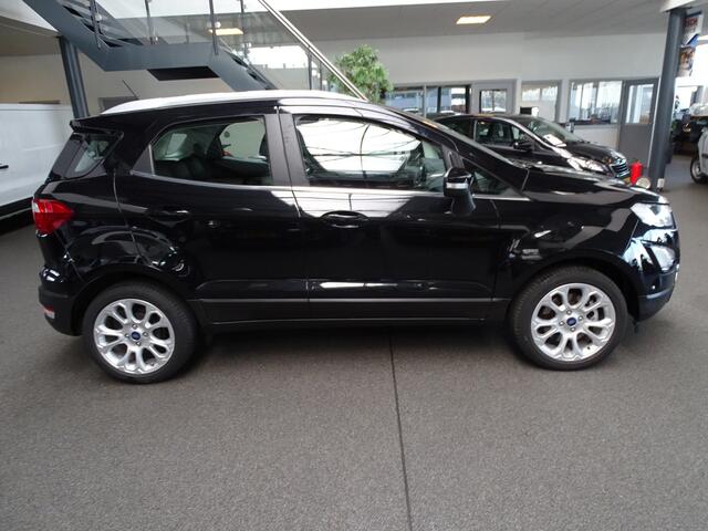 Ford ECOSPORT 1.0 EcoBoost Titanium Trekhaak, Camera, Cruise, Airco, Etc.