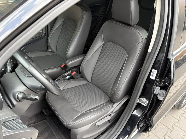 Ford ECOSPORT 1.0 125PK EcoBoost Titanium Cruise control, PDC, Carkit, Garantie