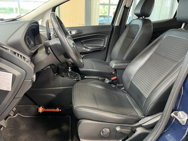 Ford ECOSPORT EcoBoost 125 pk Titanium | Camera | 17" | Dode hoek bew. | Clima | Cruise | Apple Carplay