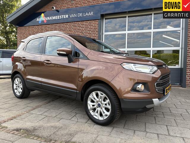 Ford ECOSPORT 1.0 EcoBoost Titanium 92kw ( Navigatie, Trekhaak, ECC Airco, Cruise Control) DIRECT RIJKLAAR!!