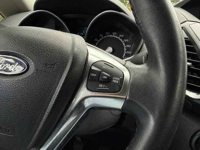 Ford ECOSPORT met 51.630km!! 1.0 EcoBoost | Camera | Clima | Stoelverwarming | Keyless Entry/Start | Navi | Cruise | RIJKLAARPRIJS INCL 12 MAANDEN GARANTIE EN BEURT
