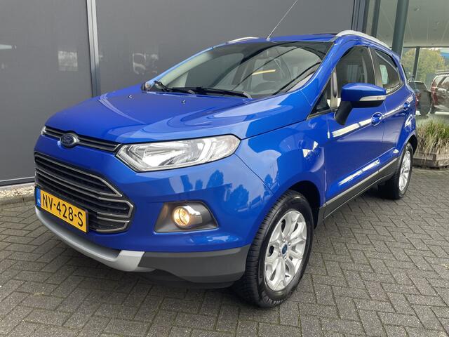 Ford ECOSPORT 1.5 Ti-VCT Titanium Achteruitrijcamera - Airco - Parkeersensoren achter - Keyless entry - Navigatie full map - dakrails - Mistlampen voor - Licht metalen velgen 16 inch - stuur leder