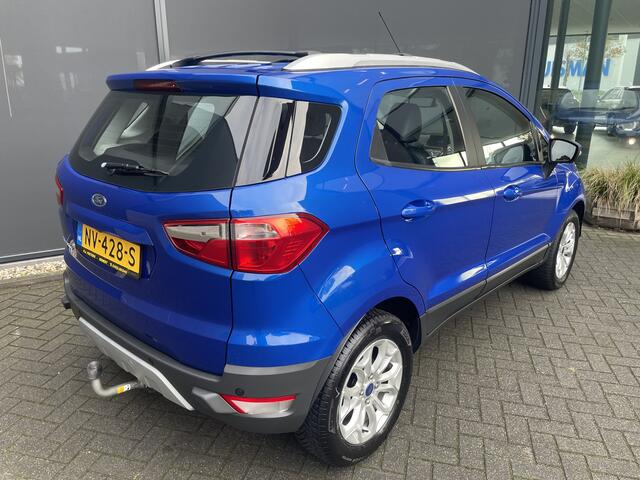 Ford ECOSPORT 1.5 Ti-VCT Titanium Achteruitrijcamera - Airco - Parkeersensoren achter - Keyless entry - Navigatie full map - dakrails - Mistlampen voor - Licht metalen velgen 16 inch - stuur leder