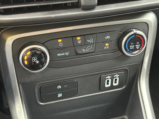 Ford ECOSPORT 1.0 EcoBoost Trend Ultimate Navigatie / Trekhaak / Airco / Cruise Control / Bluetooth / Sensoren Achter / 1e Eigenaar, NAP