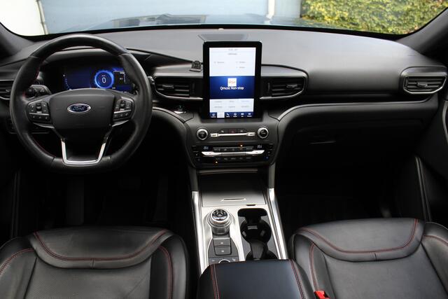 Ford EXPLORER 3.0 V6 EcoBoost PHEV ST-Line 457 PK | Incl. 12 maanden Garantie | Trekhaak | Panoramadak | 360* Camera | Memory Stoelen | Stoel/Stuur Verwarming | Stoel Ventilatie | Adaptive cruise controle | Parkeersensoren v/a | Navigatie | Massage Stoelen | Achterbank