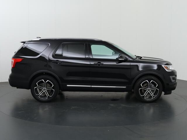Ford EXPLORER XLT | Trekhaak | Stoelverwarming | Parkeercamera