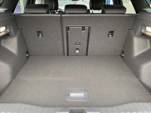 Ford EXPLORER Limited Edition Extended Range RWD 79 kWh WARMTEPOMP GRATIS | Elektrisch wegklapbare trekhaak | Driver assistance pack | AGR stoelen