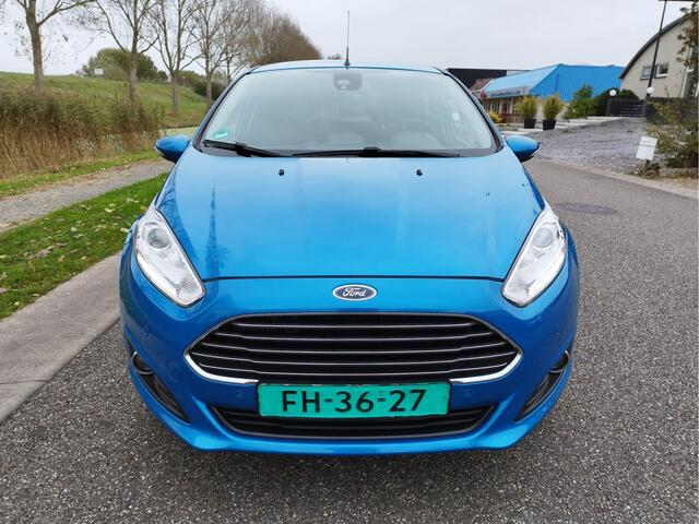 Ford FIESTA 1.0 EcoBoost Titanium ** 125 PK ** NAVI ** Wi Pakket ** PDC ** Bluetooth |**