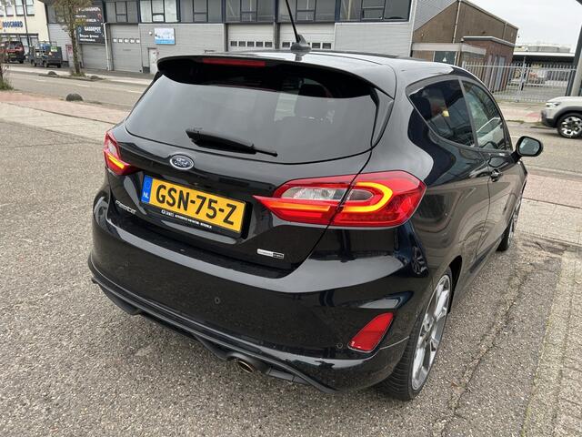 Ford FIESTA 1.0 EcoBoost Hybrid ST-Line X panodak