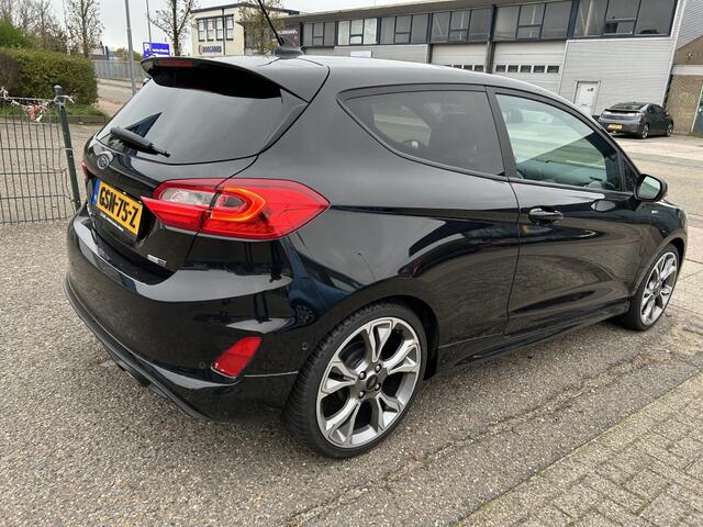 Ford FIESTA 1.0 EcoBoost Hybrid ST-Line X panodak