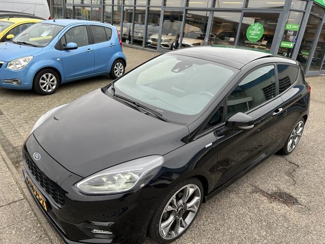 Ford FIESTA 1.0 EcoBoost Hybrid ST-Line X panodak