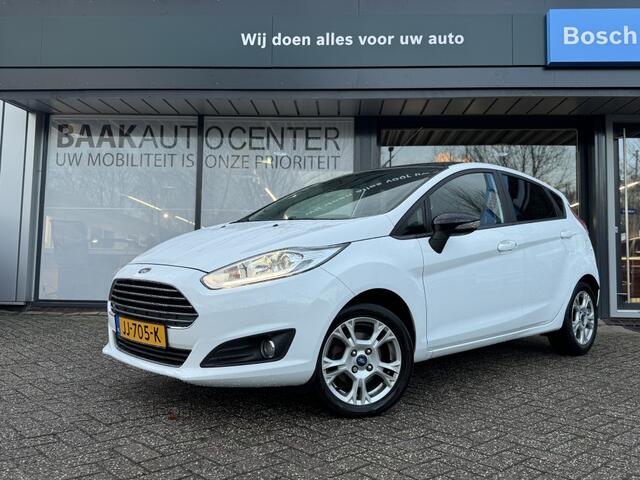 Ford FIESTA 1.0 White Edition