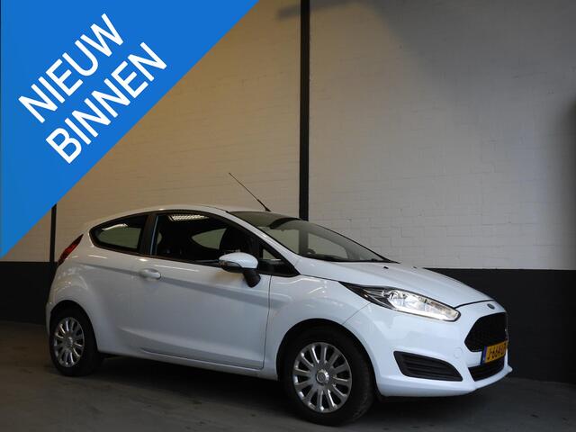 Ford FIESTA 1.0 Style Essential NAVI/AIRCO/BLUETOOTH!