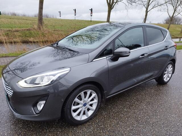 Ford FIESTA 1.0 EcoBoost ** 125 pk ** Titanium ** NAVI ** B & O Sound ** Camera ** Parkeerpakket **