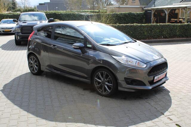 Ford FIESTA ST-Line 1.0 Ecoboost 140PK - Navi Airco Nwe Distributie