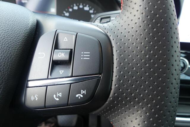 Ford FIESTA 1.0 EcoBoost Hybrid ST-Line X 125PK AUTOMAAT,APPLE CARPLAY,CRUISE CONTROL,WINTERPAKKET,PDC.