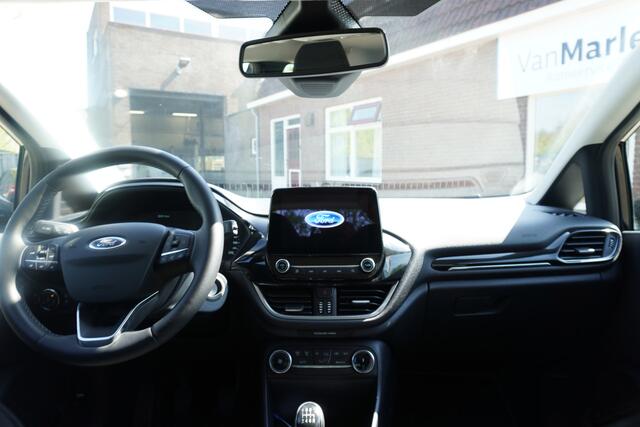 Ford FIESTA 1.0 EcoBoost Hybrid Titanium CLIMA CARPLAY NAVI PDC CRUISE